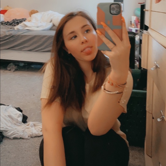 tarynjanae01